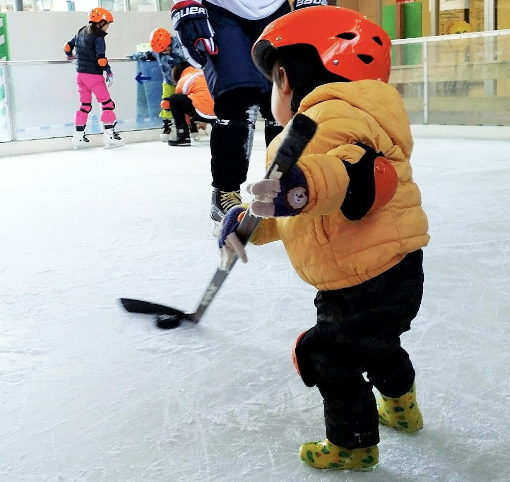 長靴でスケート教室