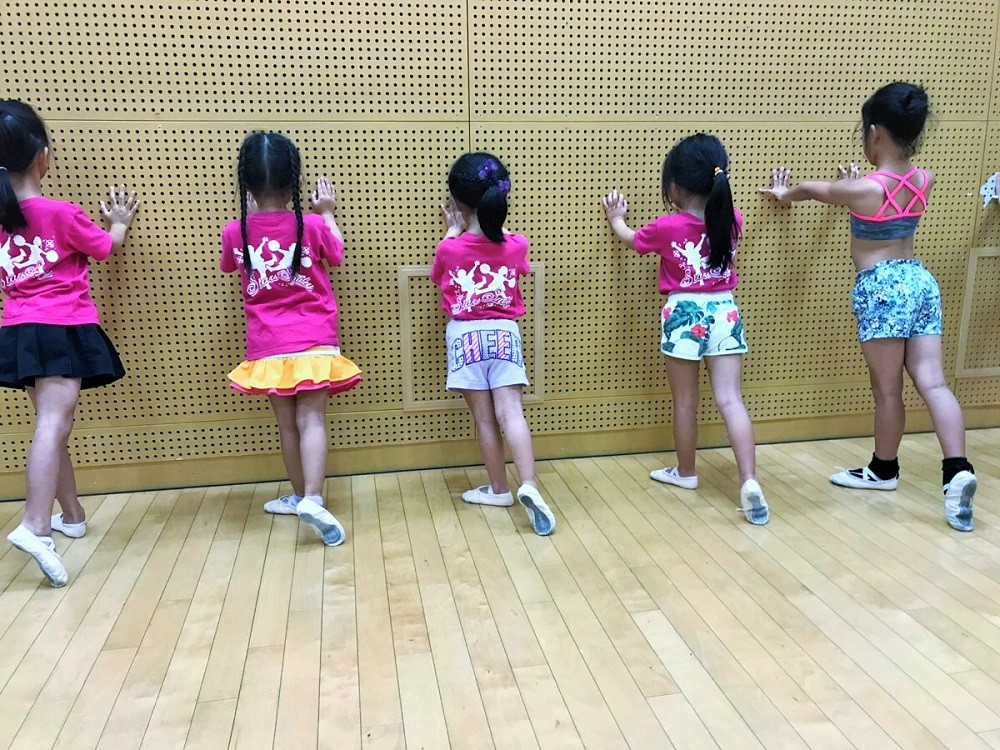 キッズチアダンスレッスン